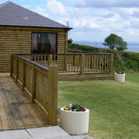 Rustic Log Apartment Greencastle (Donegal)